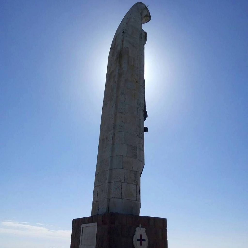 Virgen de la Paz monumento