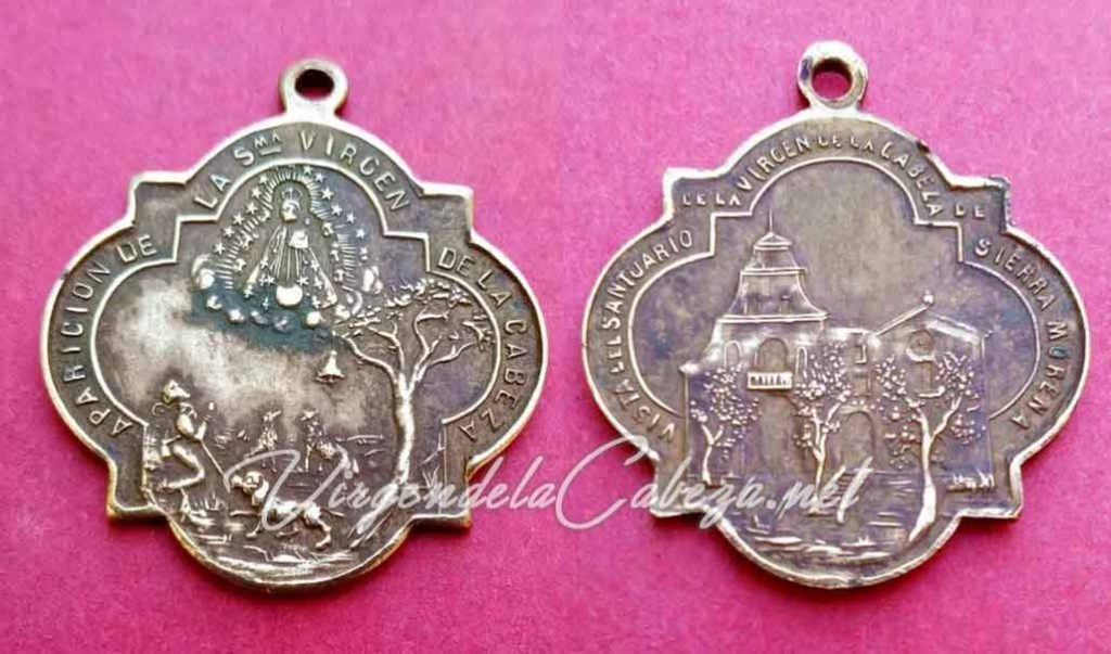 medalla-antigua-diseño-Virgen-Cabeza