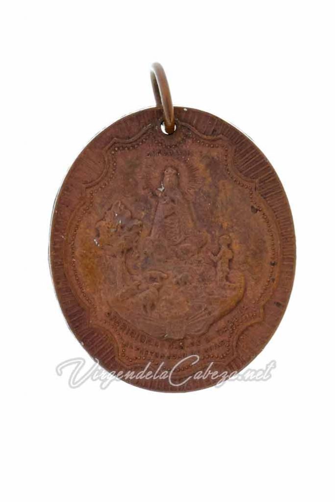 Medalla antigua Virgen cobre oval 