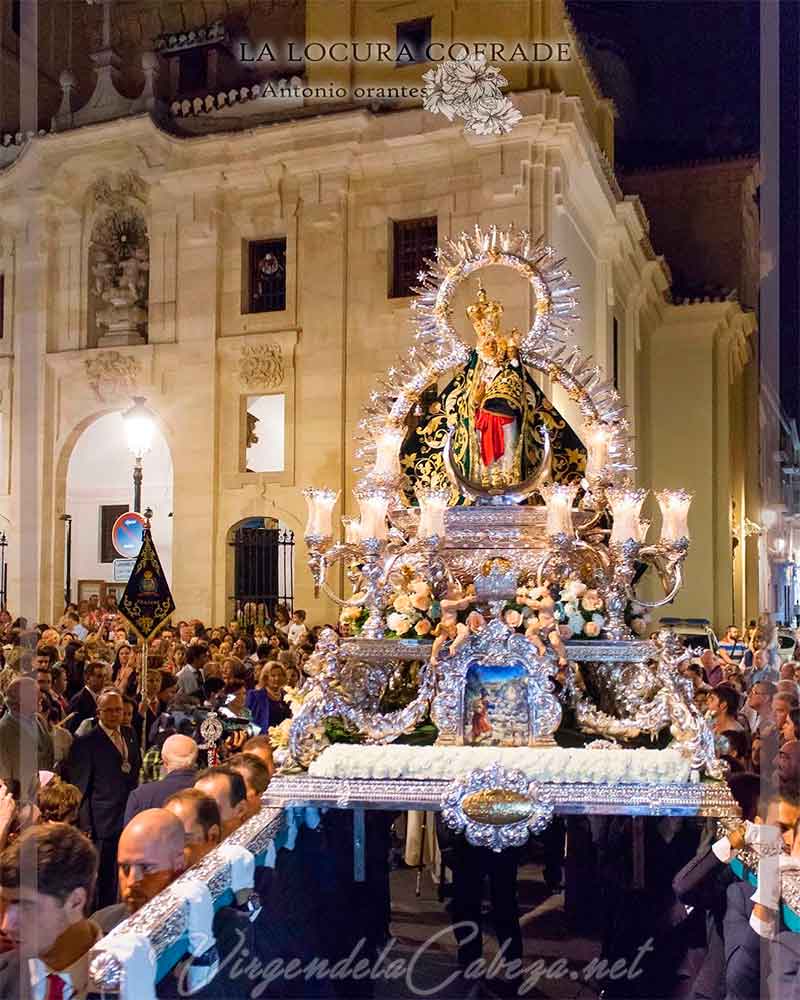 Procesión Virgen Granada