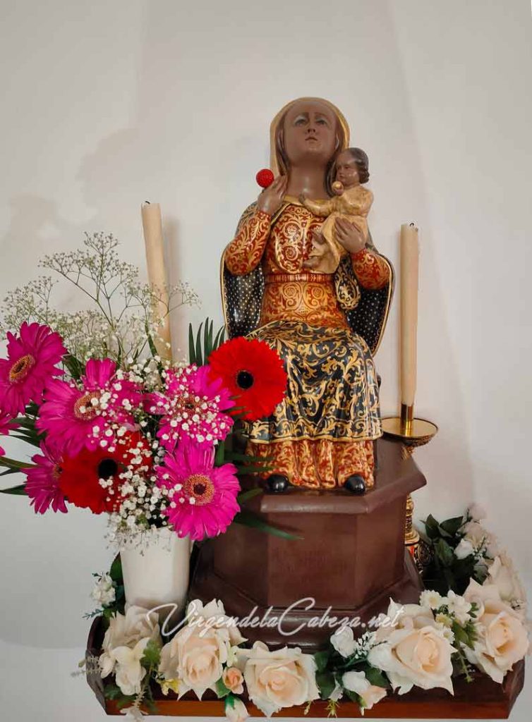 Virgen Los Villares