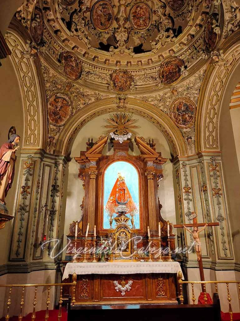 Virgen en iglesia San Bartolome