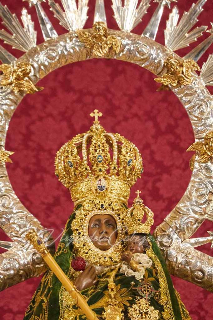 Corona Virgen centenario