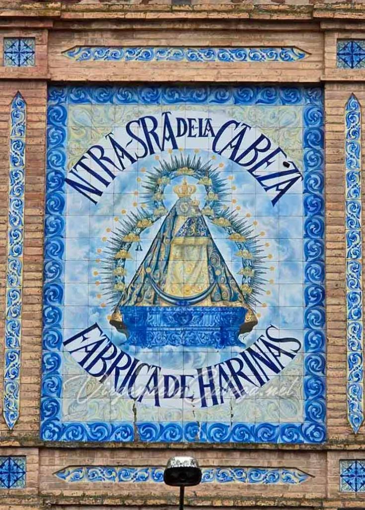 Mural cerámico Virgen de la Cabeza fabrica de harinas
