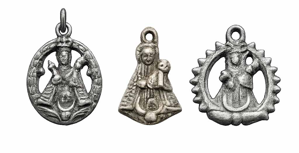 medallas Virgen de Nieva